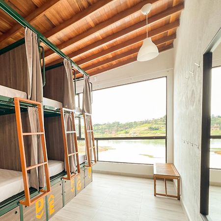 Viajero Guatape Hostel & Lake Club Exteriör bild